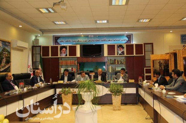 با استعفای شهردار لاهیجان مخالفت شد